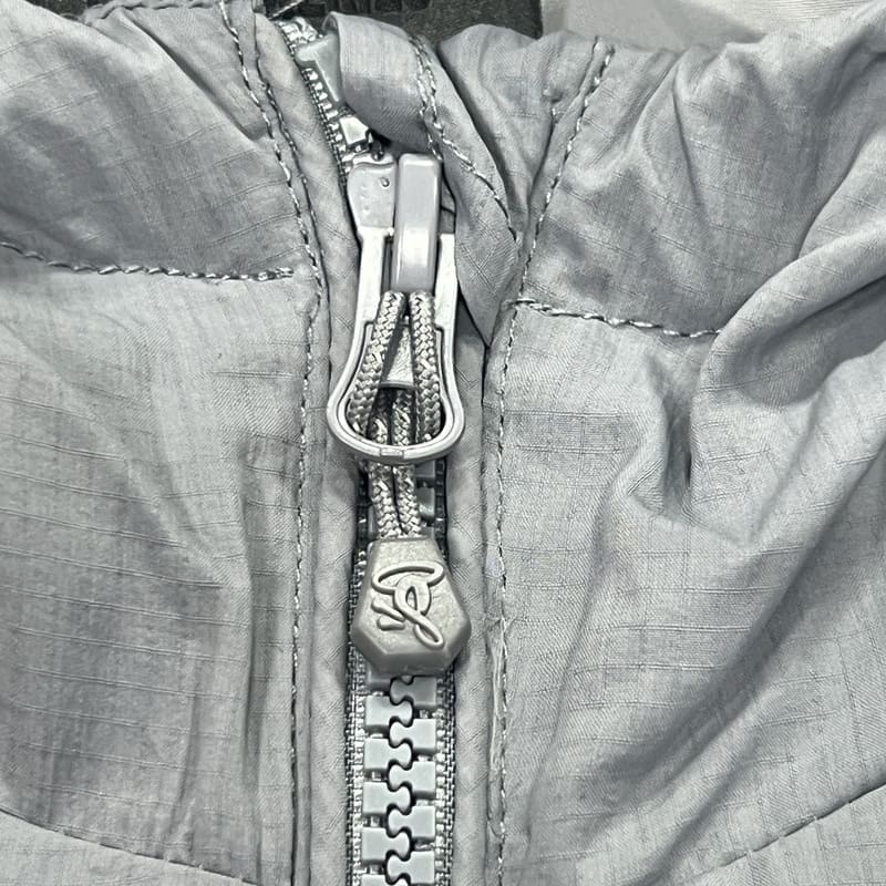 Jaqueta Synaworld Storm 'In My Bag' Cinza