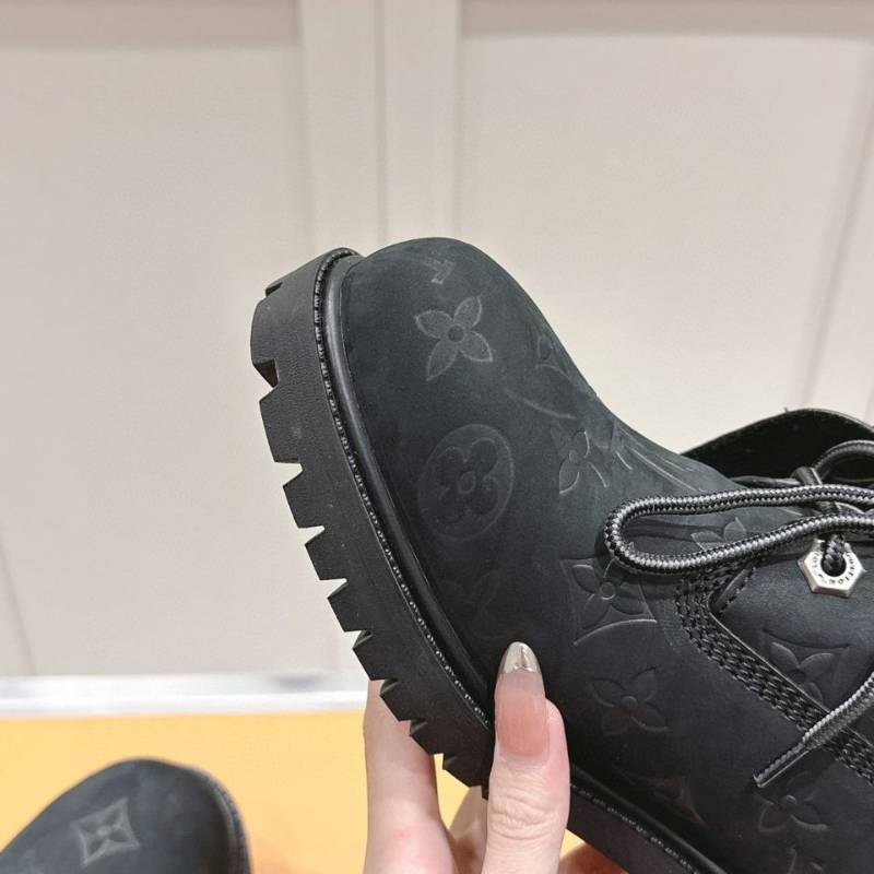 Bota LV x Timberland Preta