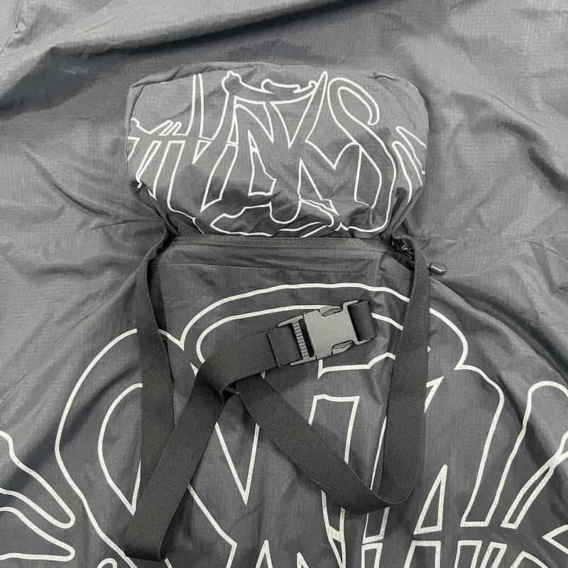 Jaqueta Synaworld Storm 'In My Bag' Preta