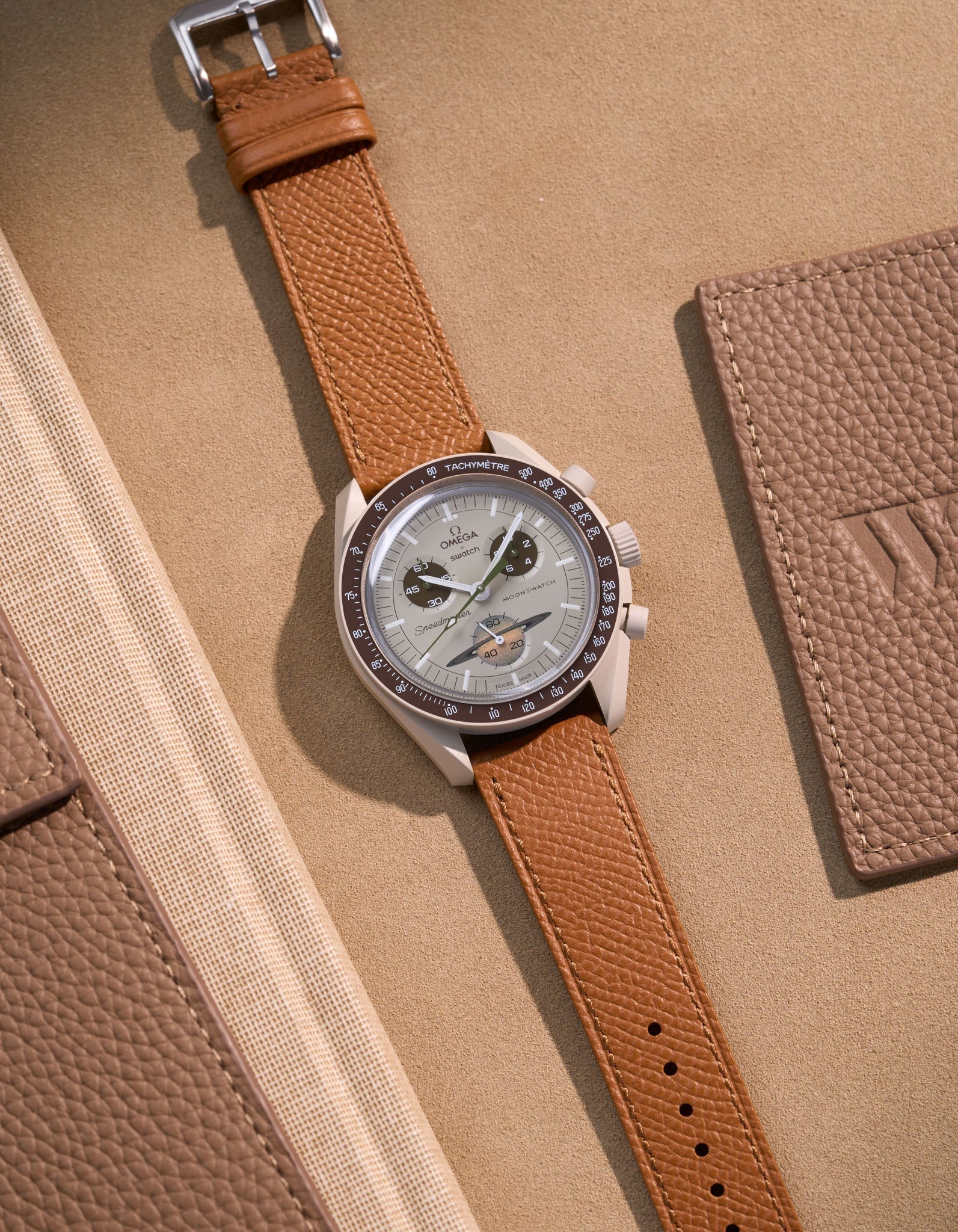 Mission to Saturn (Leather Bracelet)