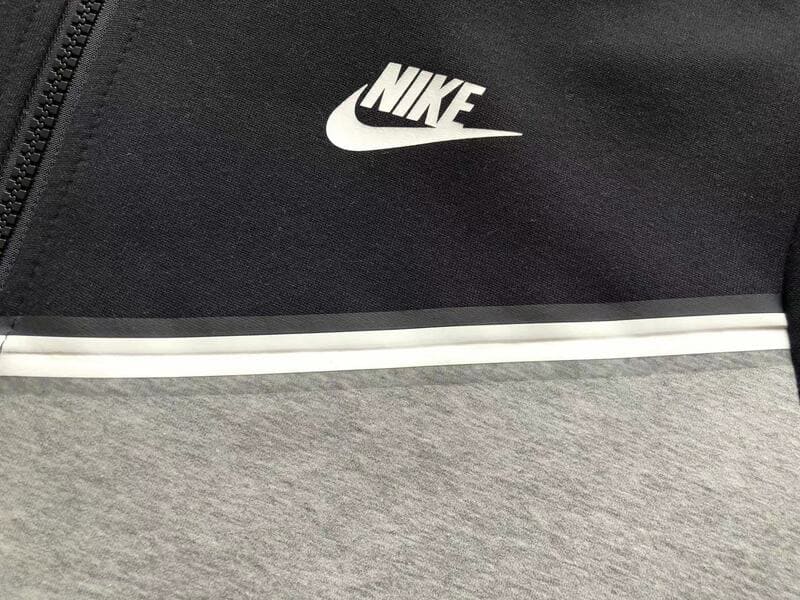 Pronta Entrega - Jaqueta Nike Tech Fleece Preta e Cinza