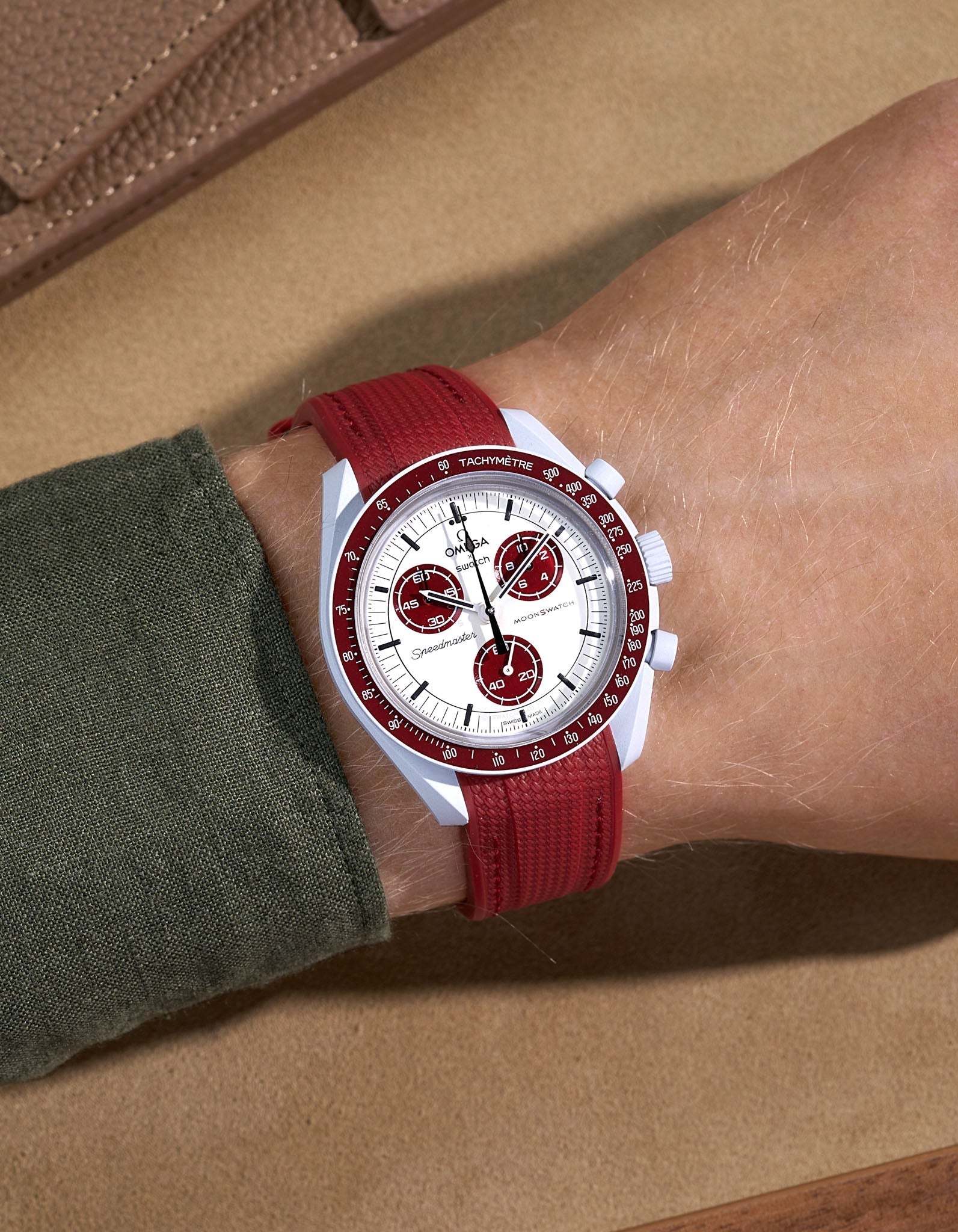 Curved Vertech Rubber Strap - Burgundy
