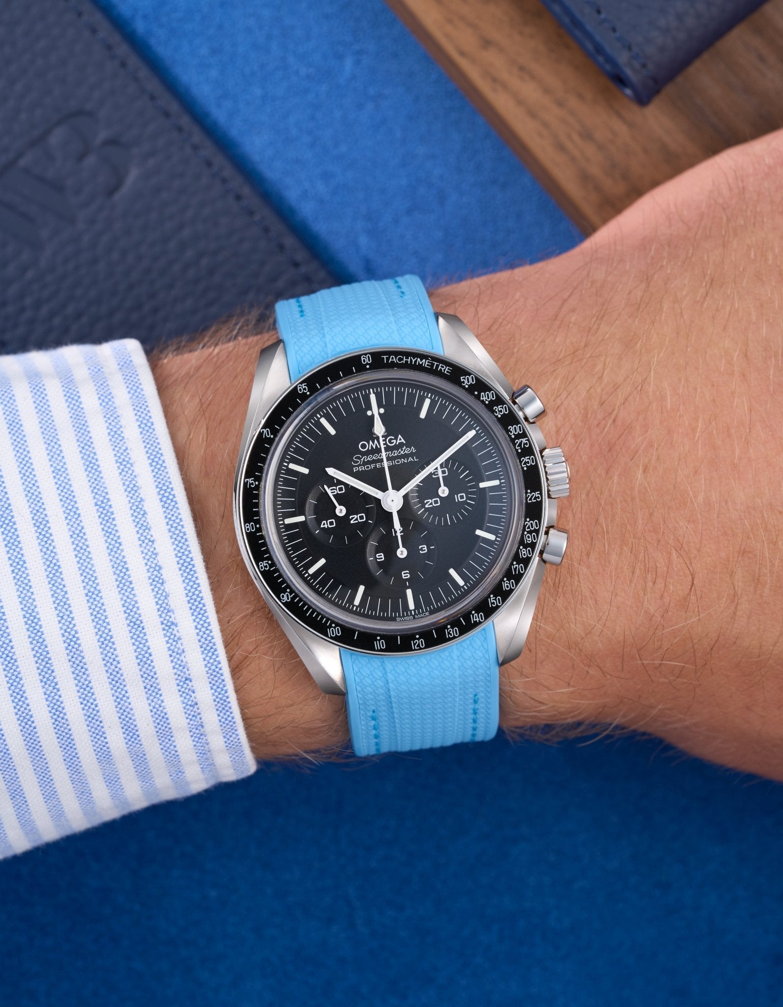 Curved Vertech Rubber Strap - Capri Blue