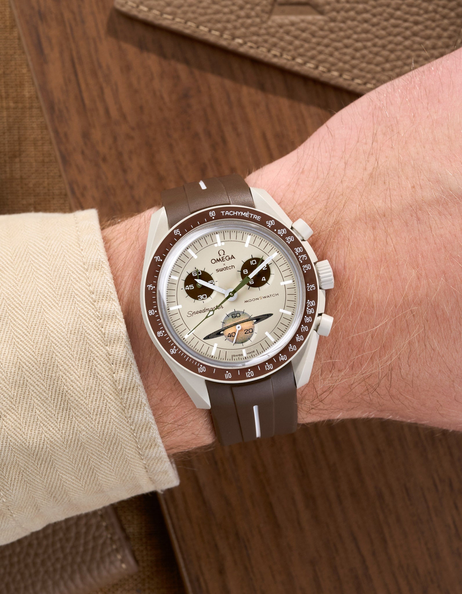 Curved Rubber Strap - Brown