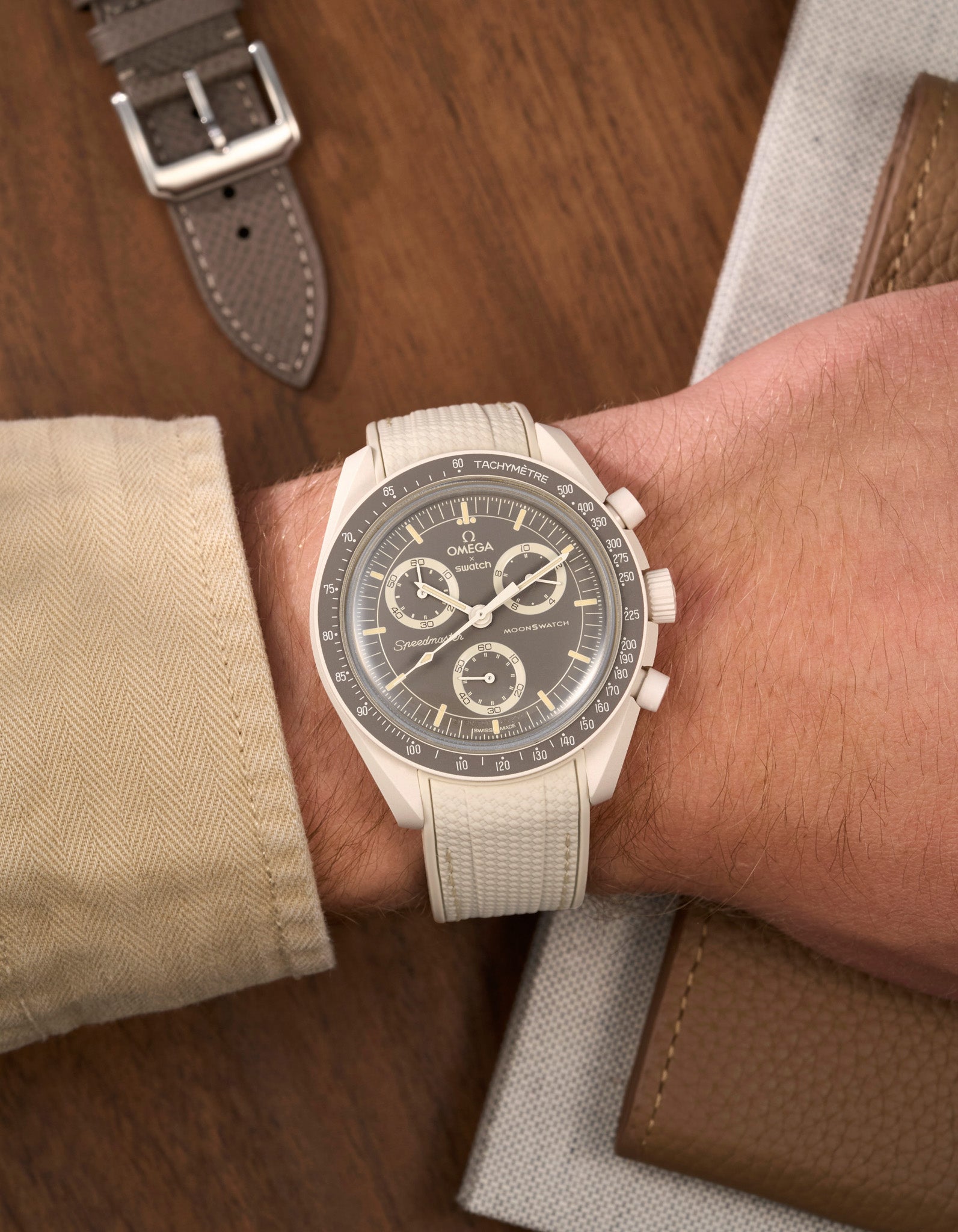 MoonSwatch Mission to Earth - Desert (Rubber Strap)