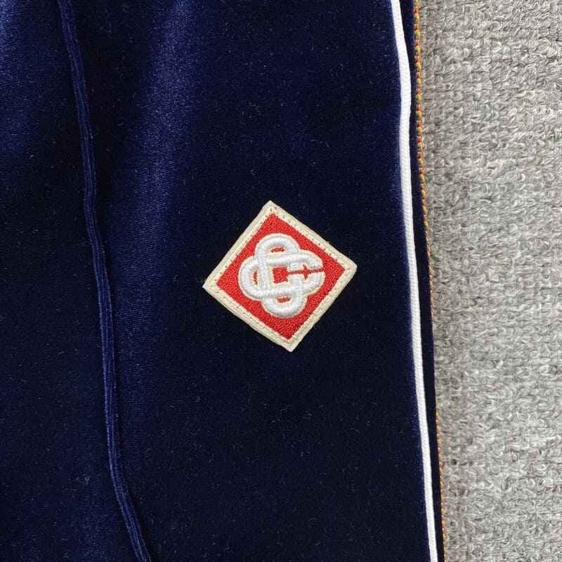 Conjunto Casablanca Veludo Logo Azul