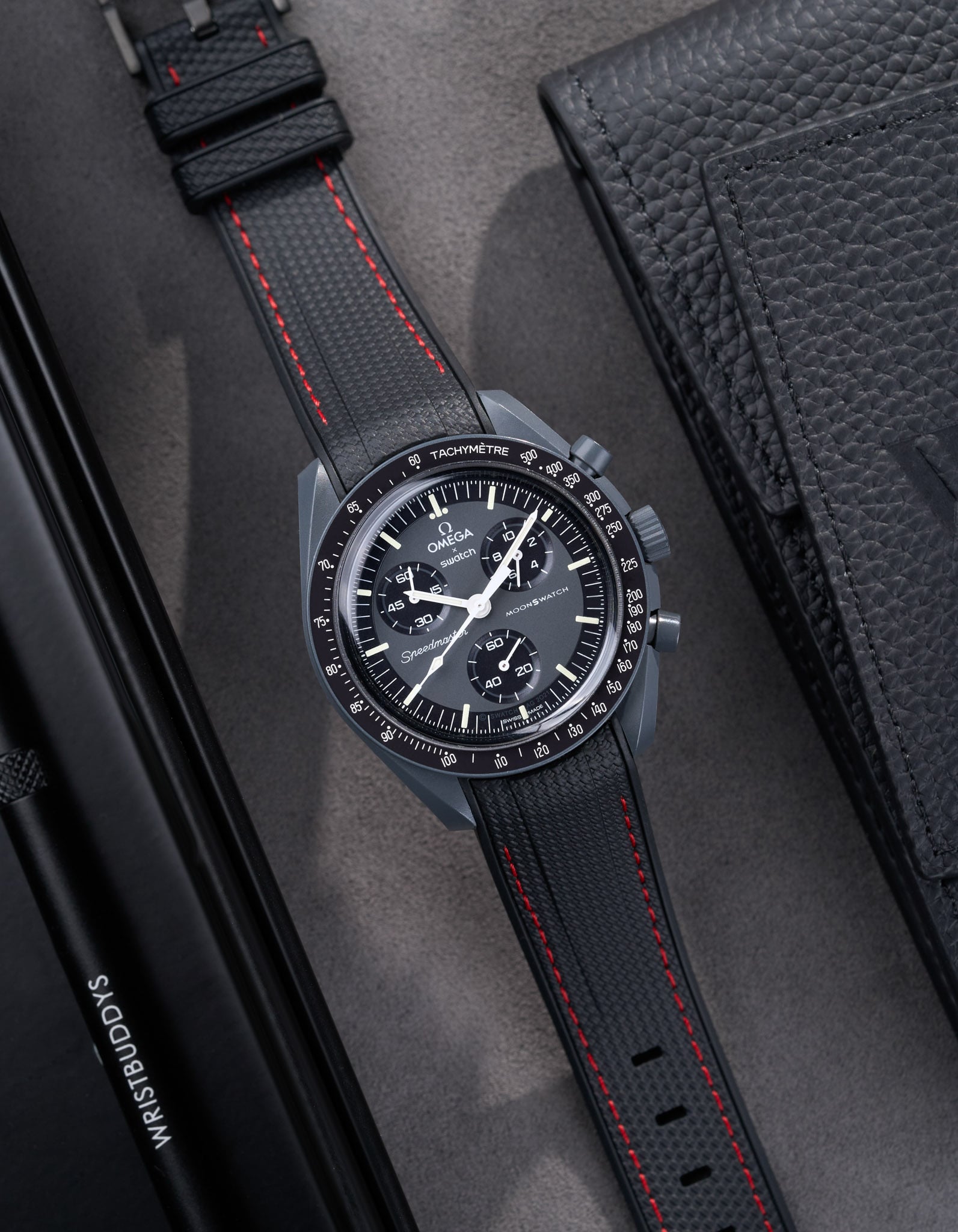 Curved Vertech Rubber Strap - Black &amp; Red Stitches