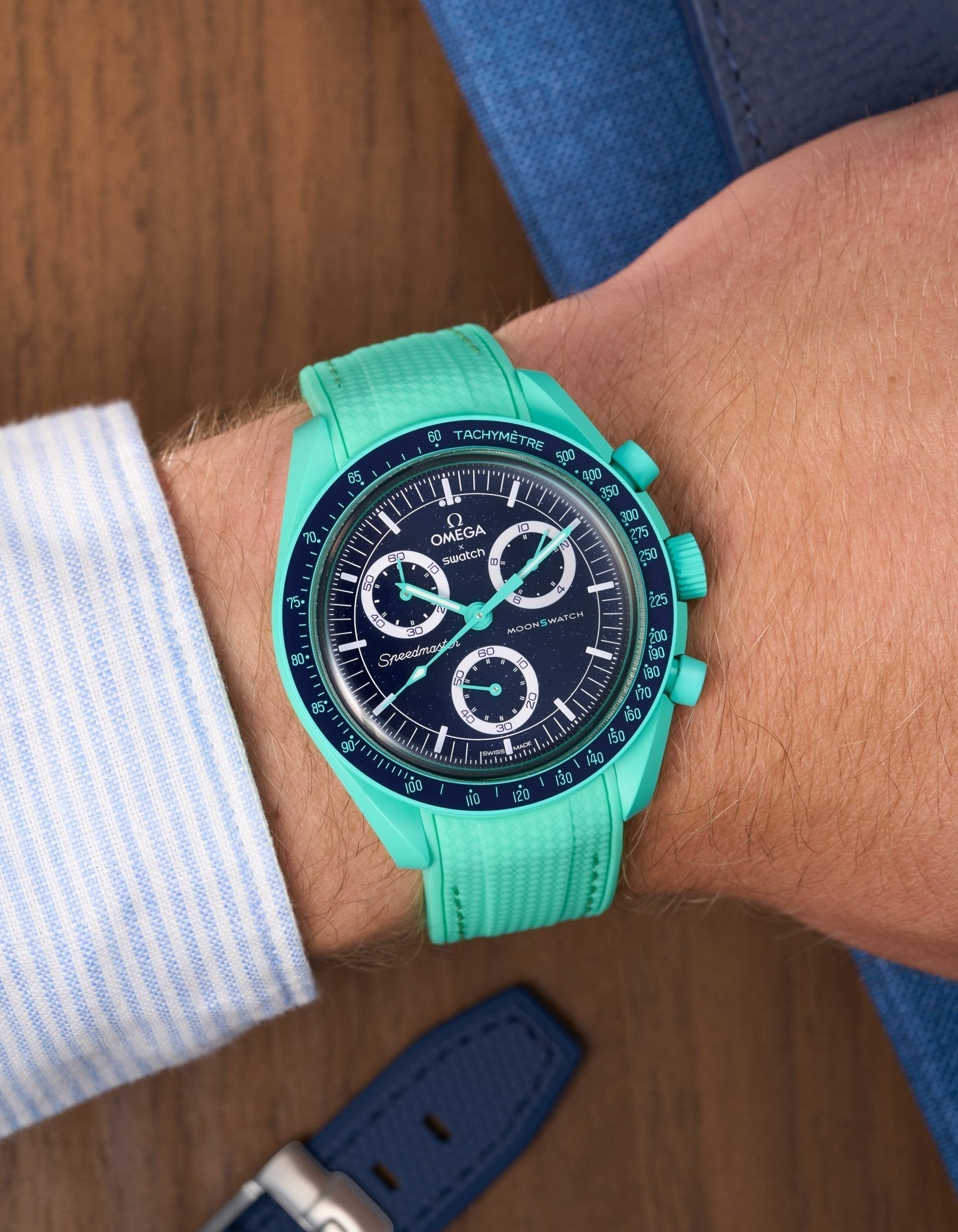 Curved Vertech Rubber Strap - Polar Lights Green