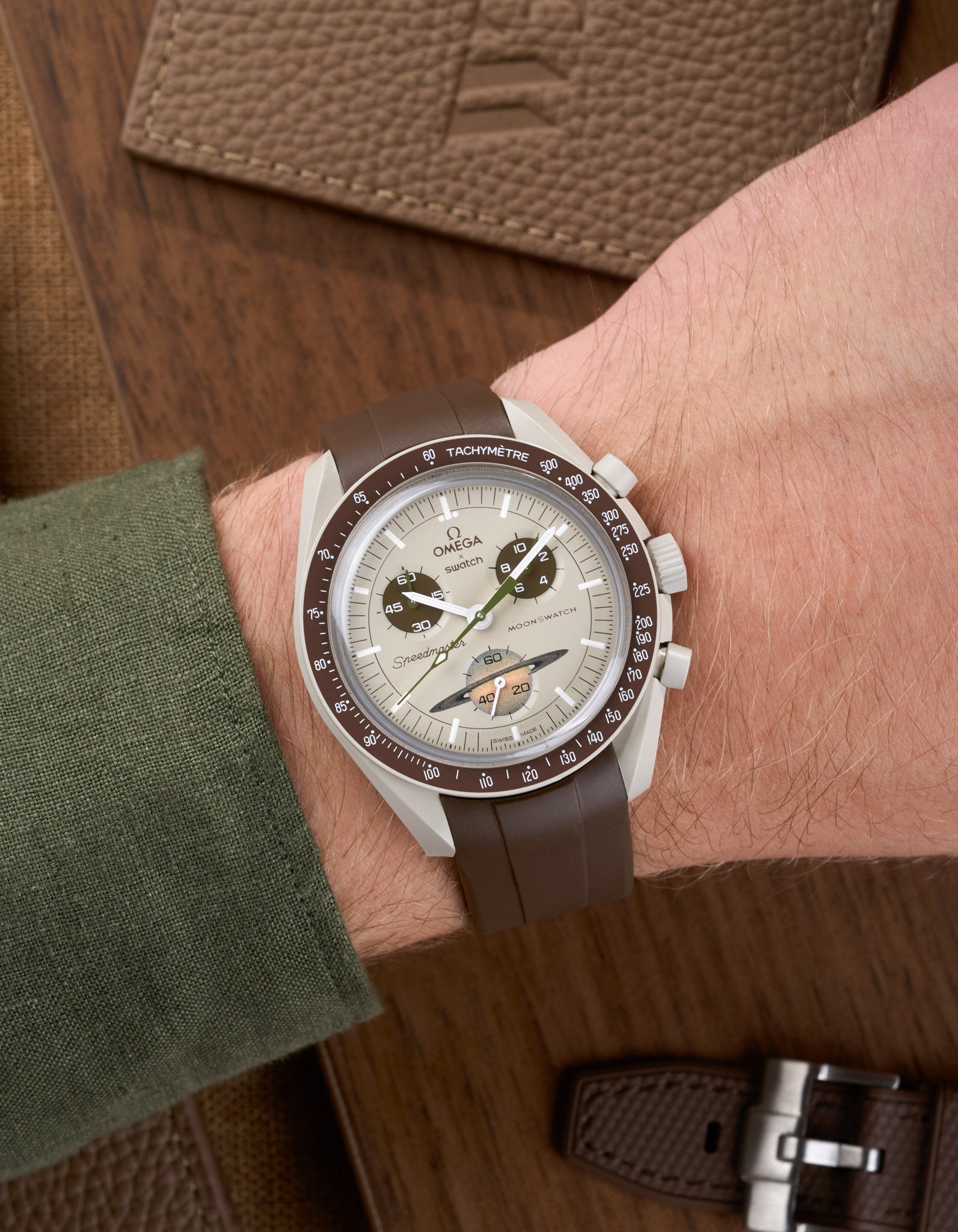 Curved Rubber Strap - Brown