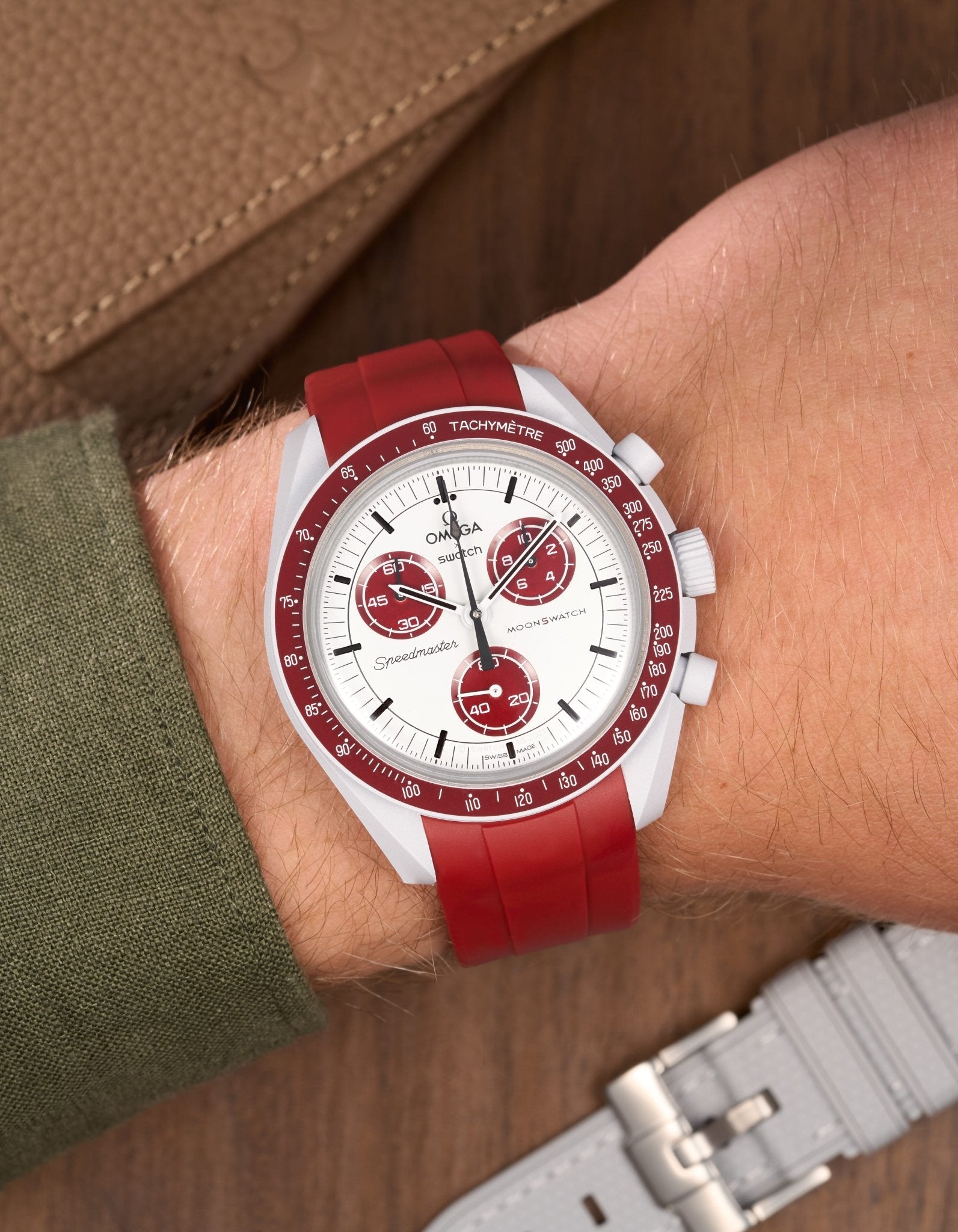 Curved Rubber Strap - Burgundy